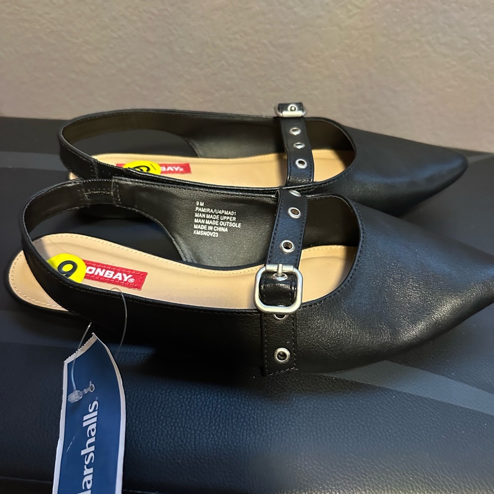 Union bay size 9 black flats